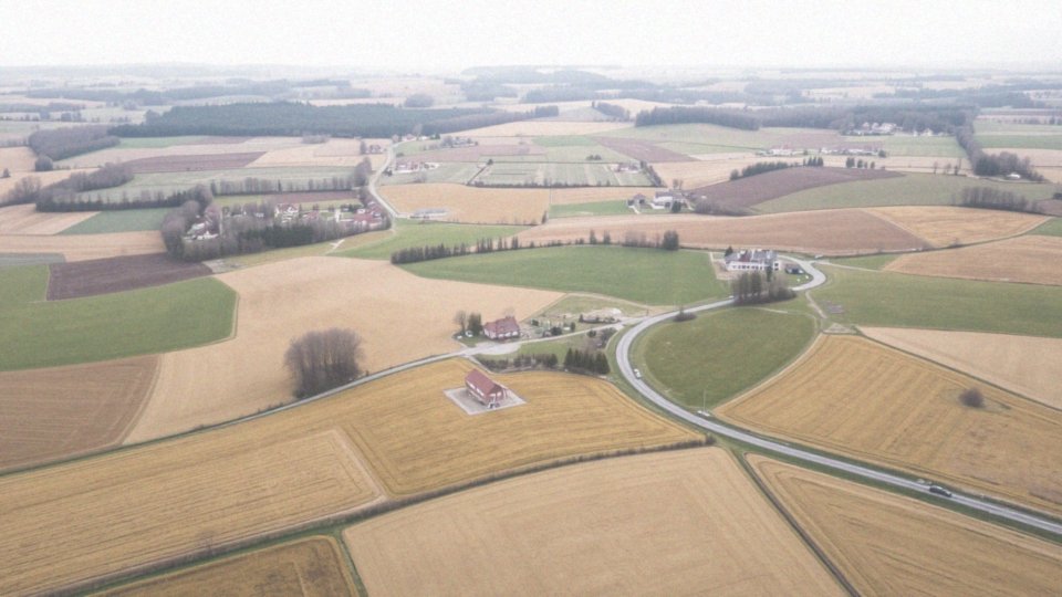 Jak wygląda gęstość zaludnienia w powiecie krakowskim?